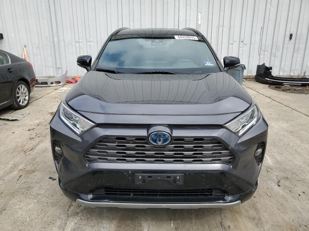 Toyota RAV4 Xse