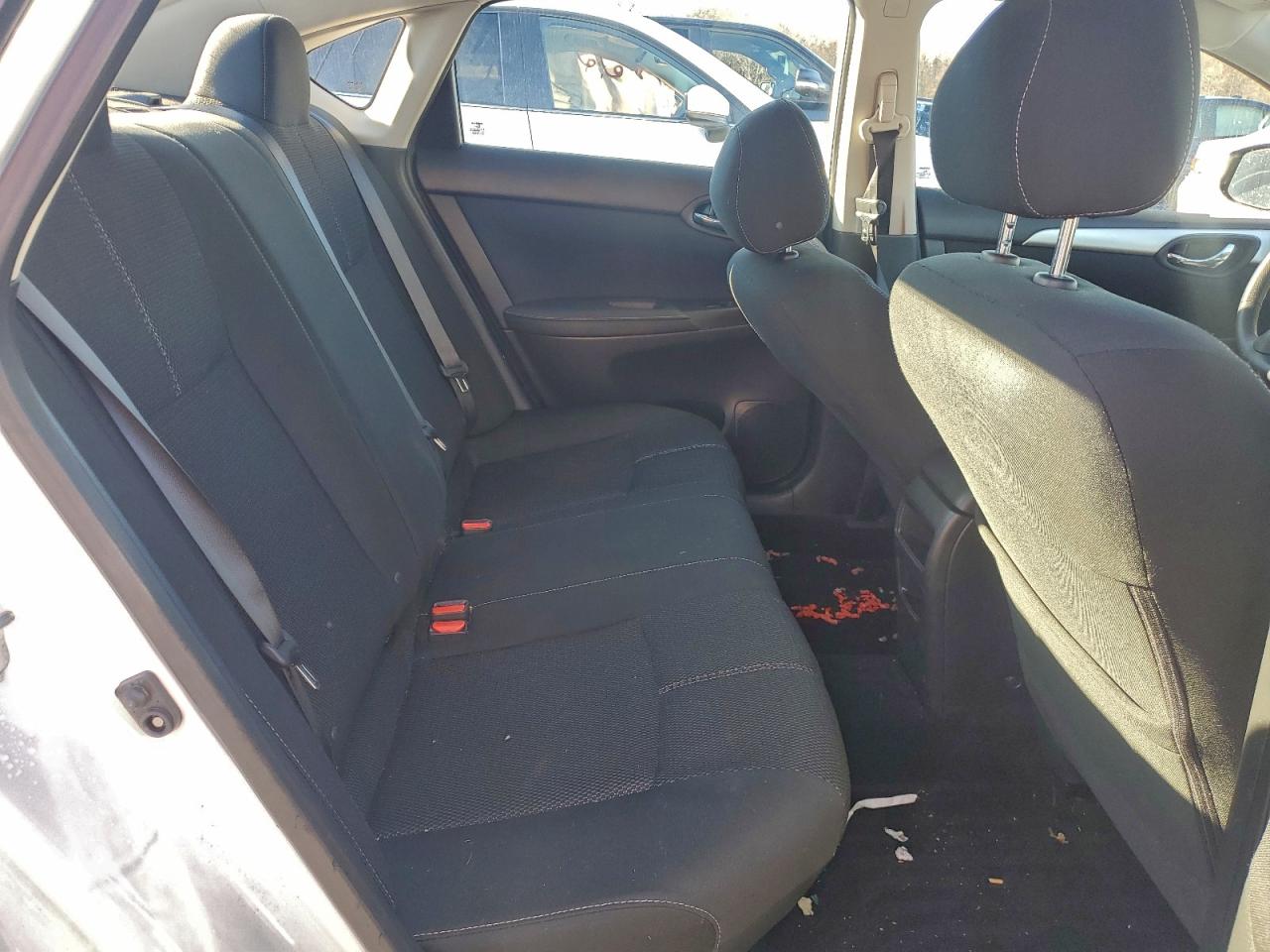 Nissan Sentra S