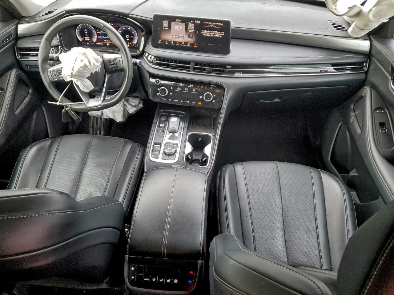 INFINITI Qx Luxe