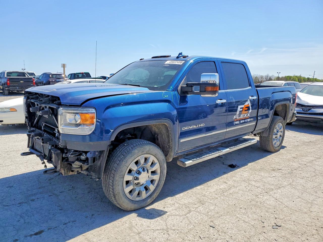 Salvage GMC Sierra Image
