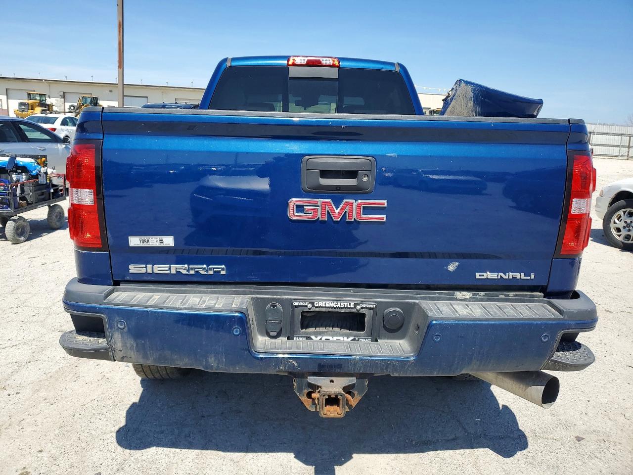 GMC Sierra K2500 Denali