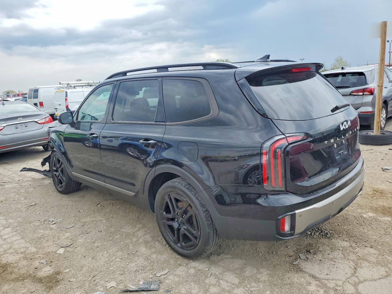 Kia Telluride Ex X-line