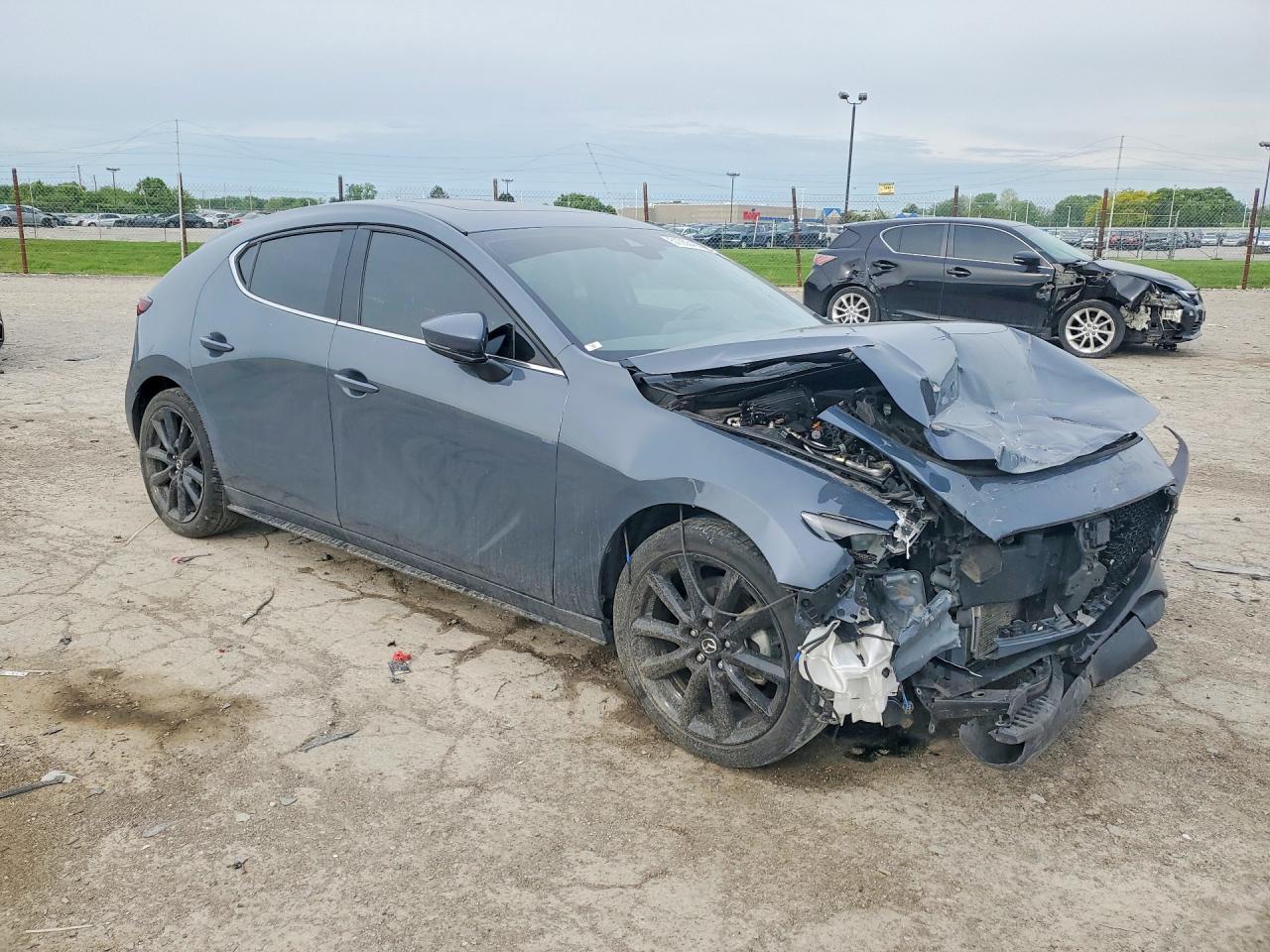 Mazda 3 Premium