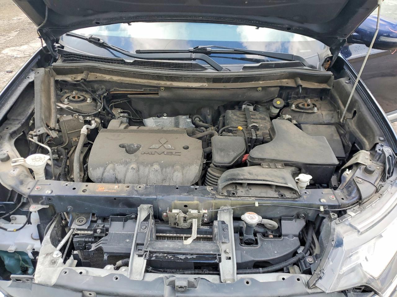 Mitsubishi Outlander Se