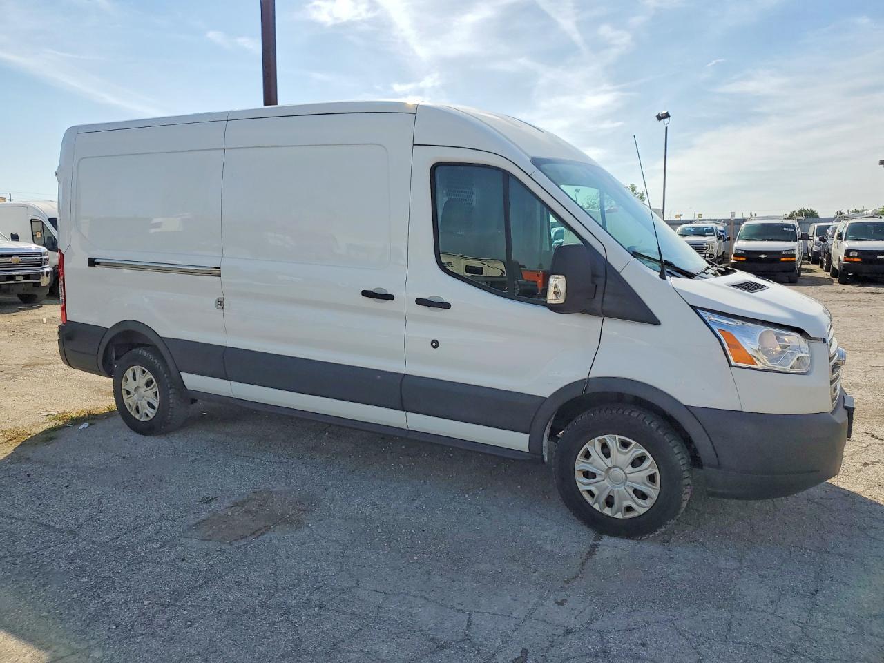 Ford Transit T-250