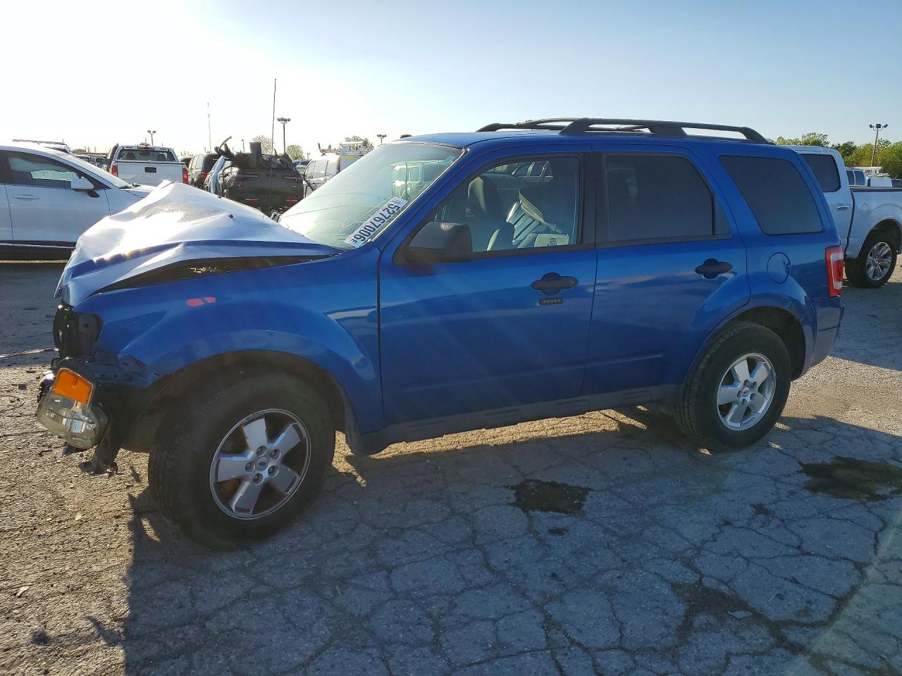 Salvage Ford Escape Image
