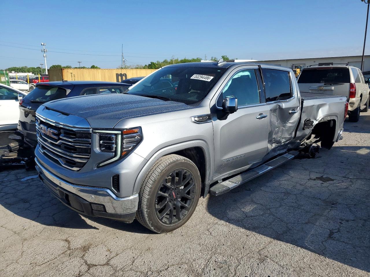 Salvage GMC Sierra Image