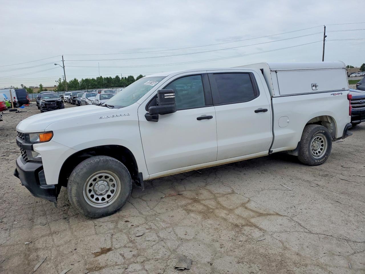 Salvage Chevrolet Silverado Image