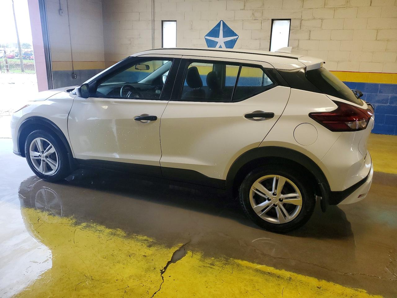 Nissan Kicks S