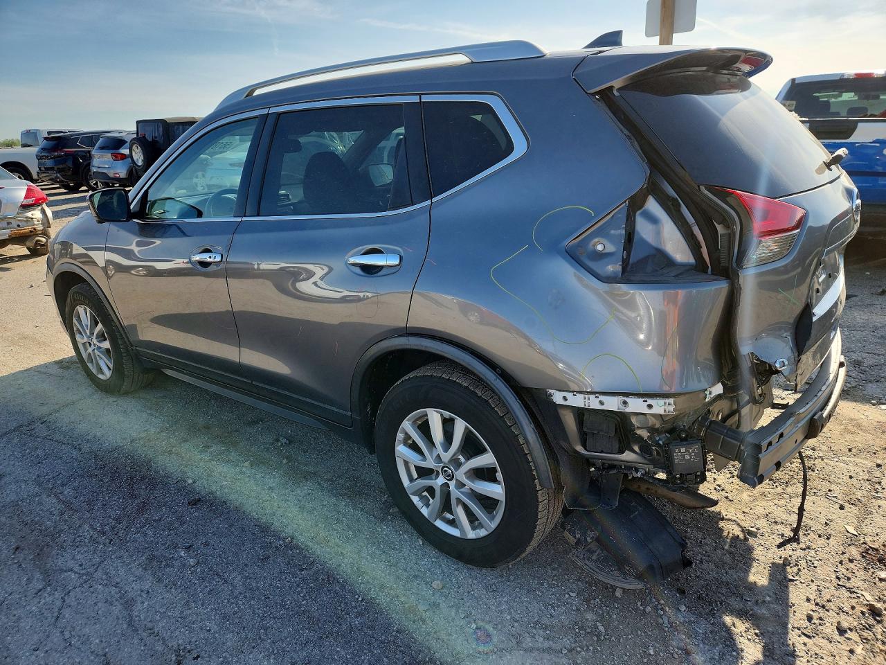 Nissan Rogue Sv