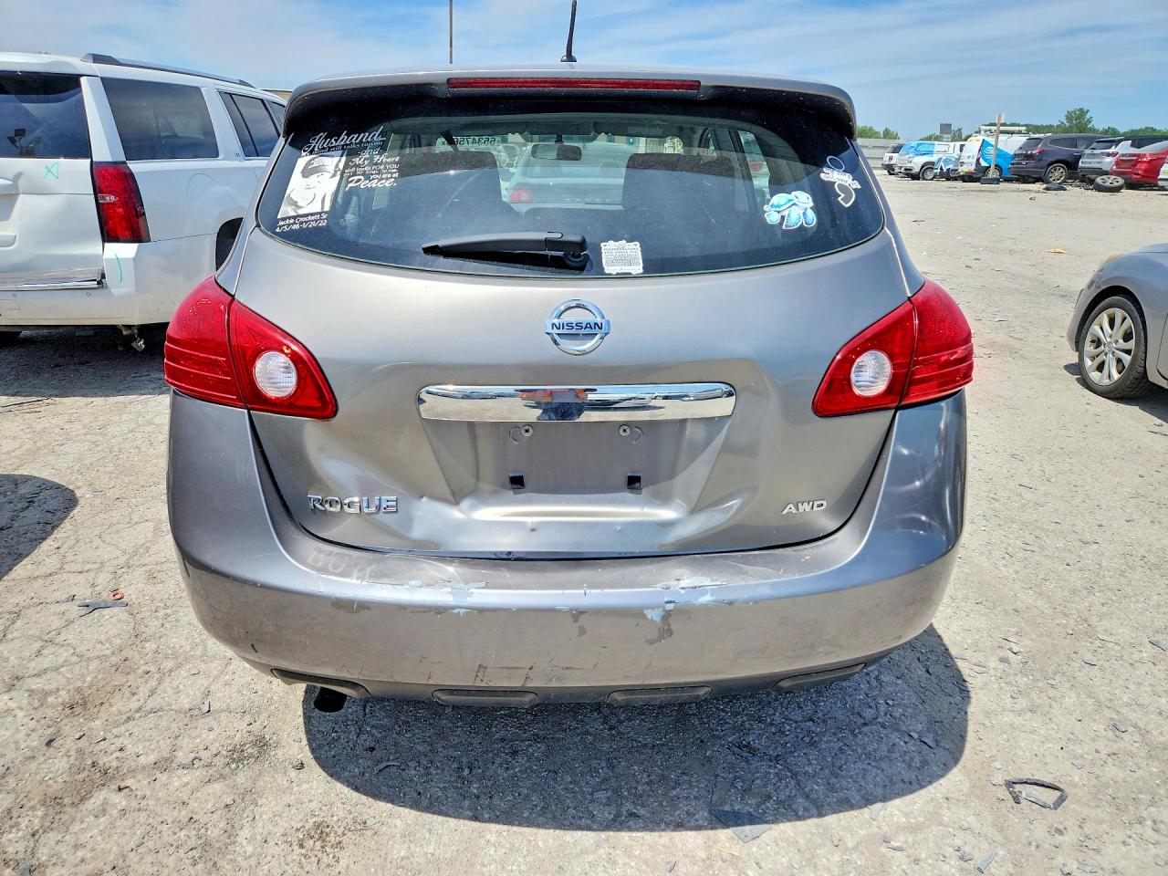 Nissan Rogue S