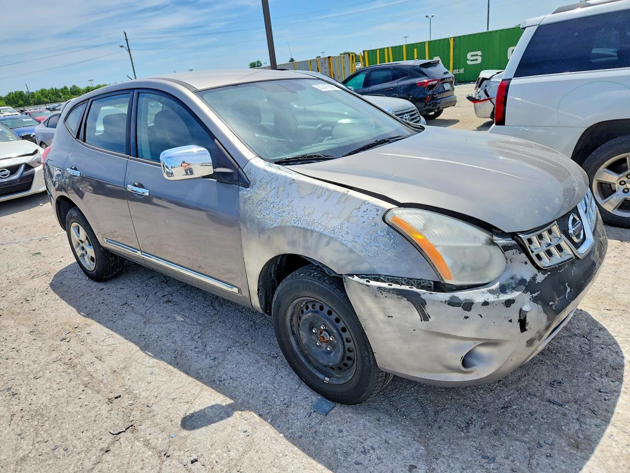 Nissan Rogue S