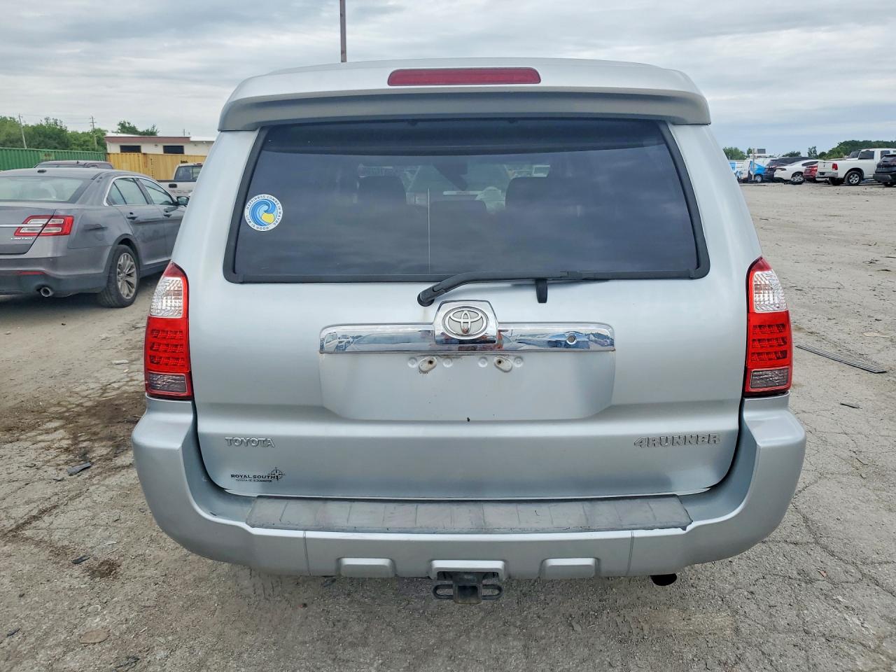 Toyota 4Runner Sr5