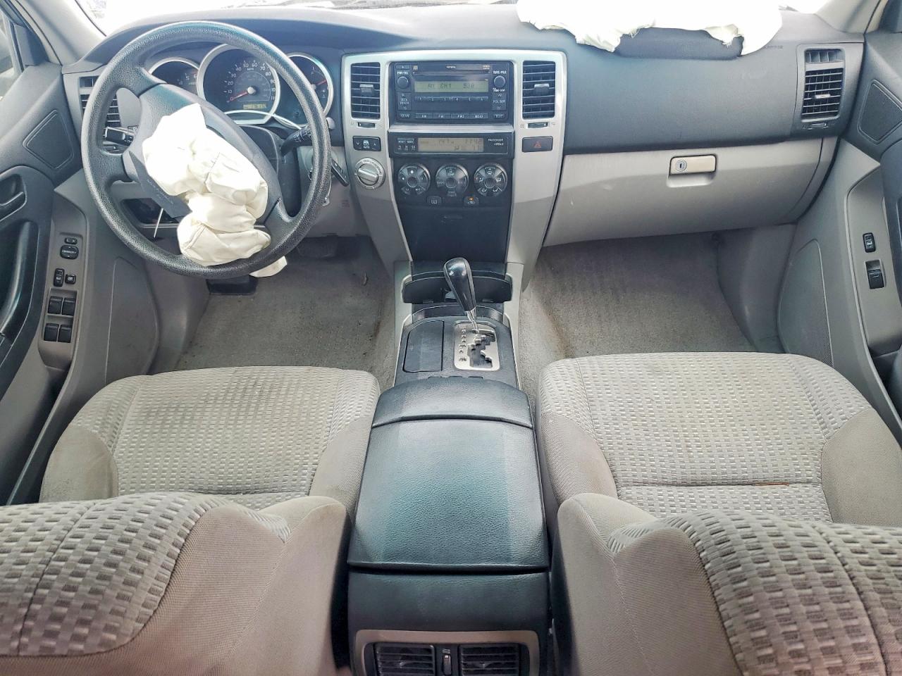 Toyota 4Runner Sr5