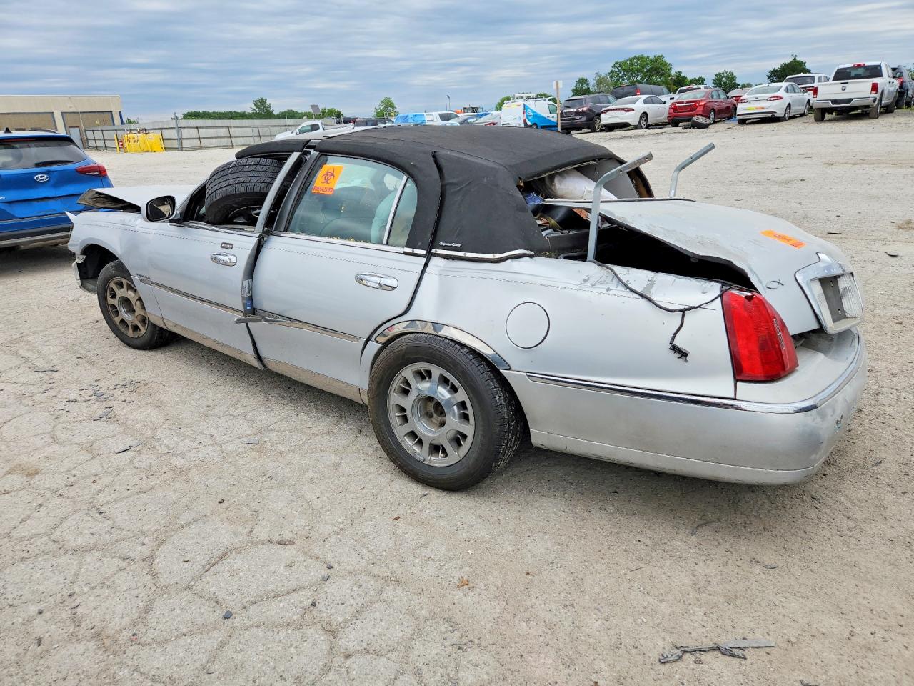 Lincoln Towncar Signature