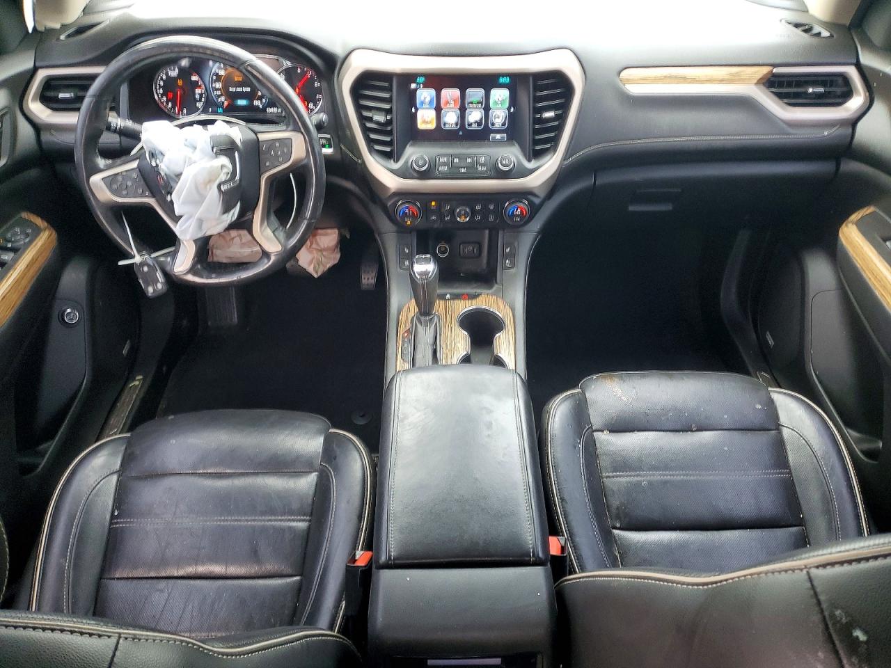 GMC Acadia Denali