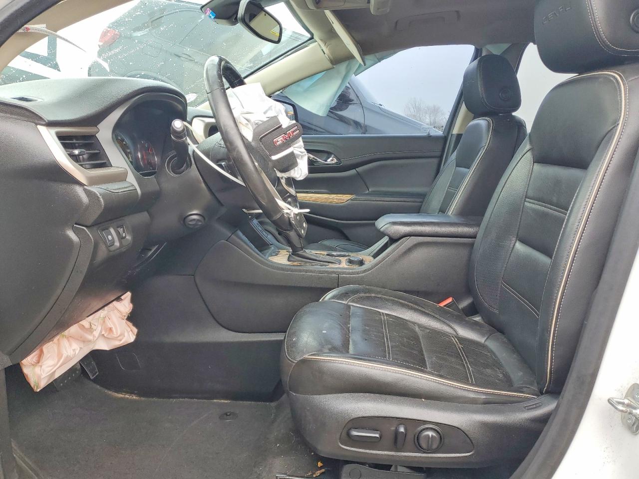 GMC Acadia Denali