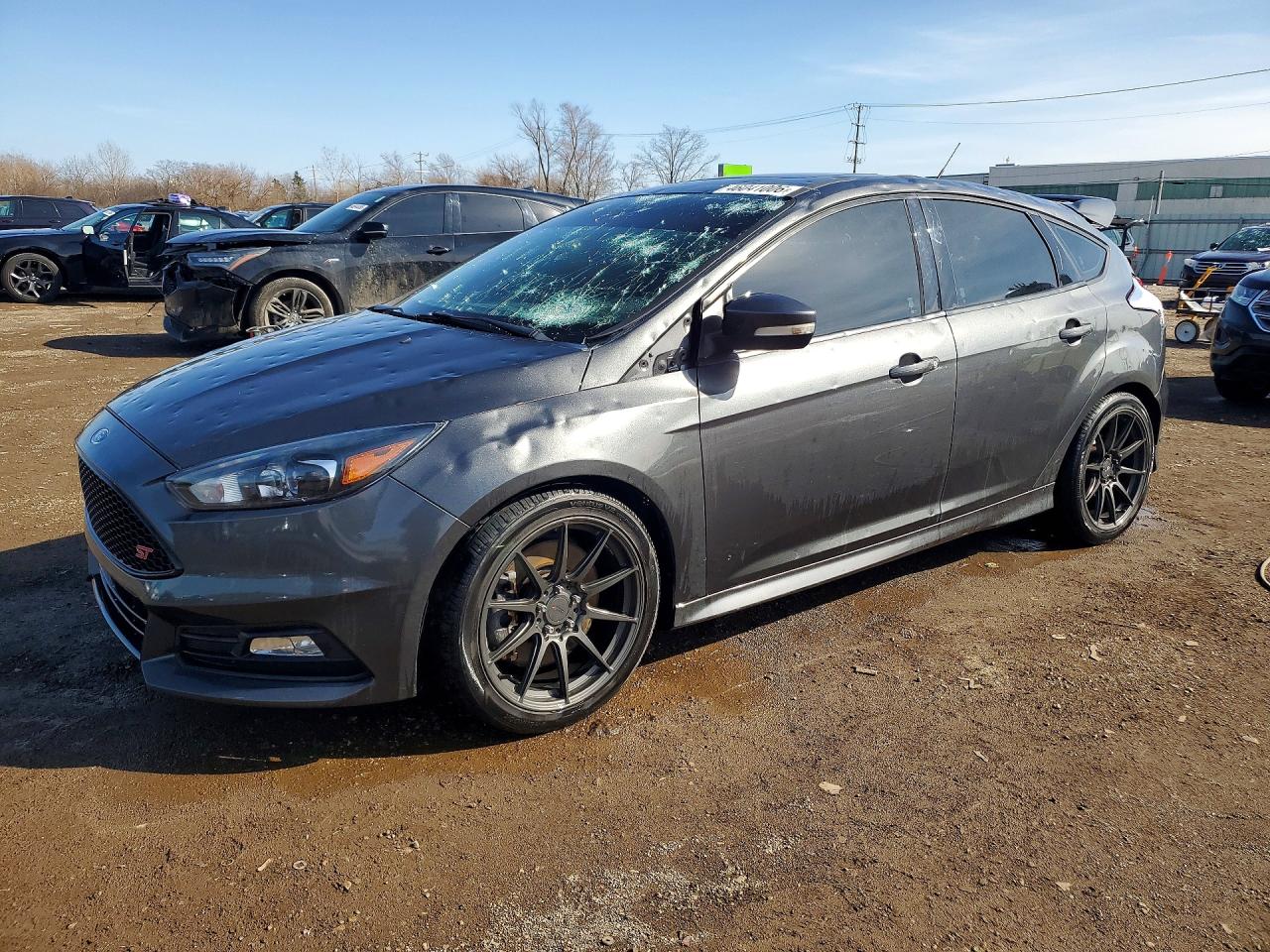 Salvage Ford Focus Image