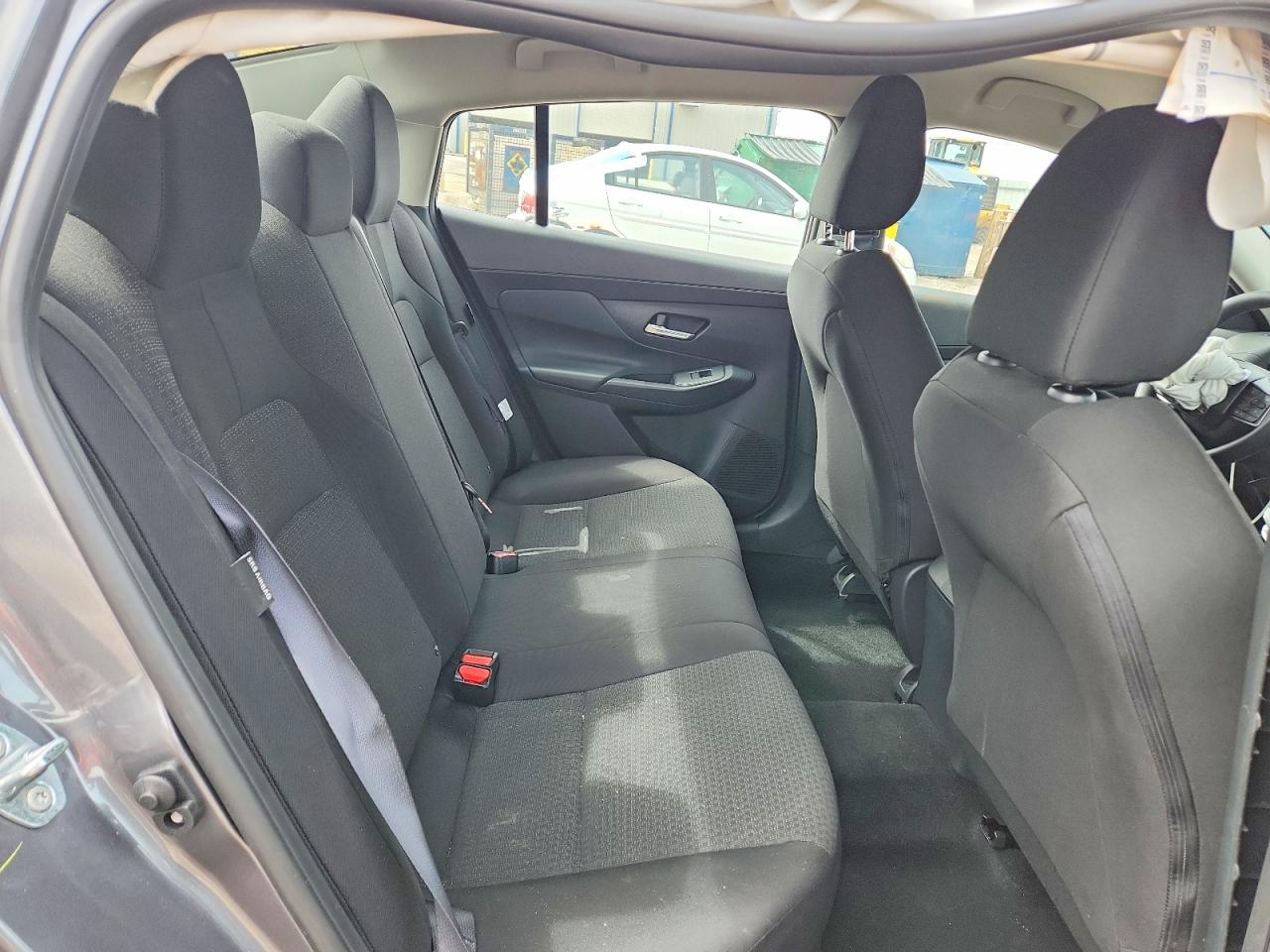 Nissan Sentra S