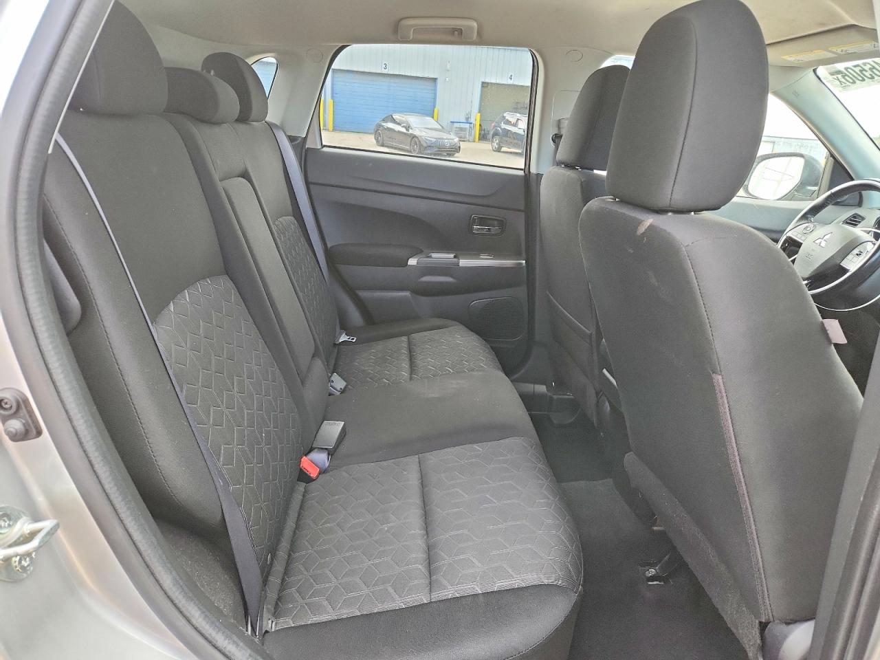 Mitsubishi Outlander Es