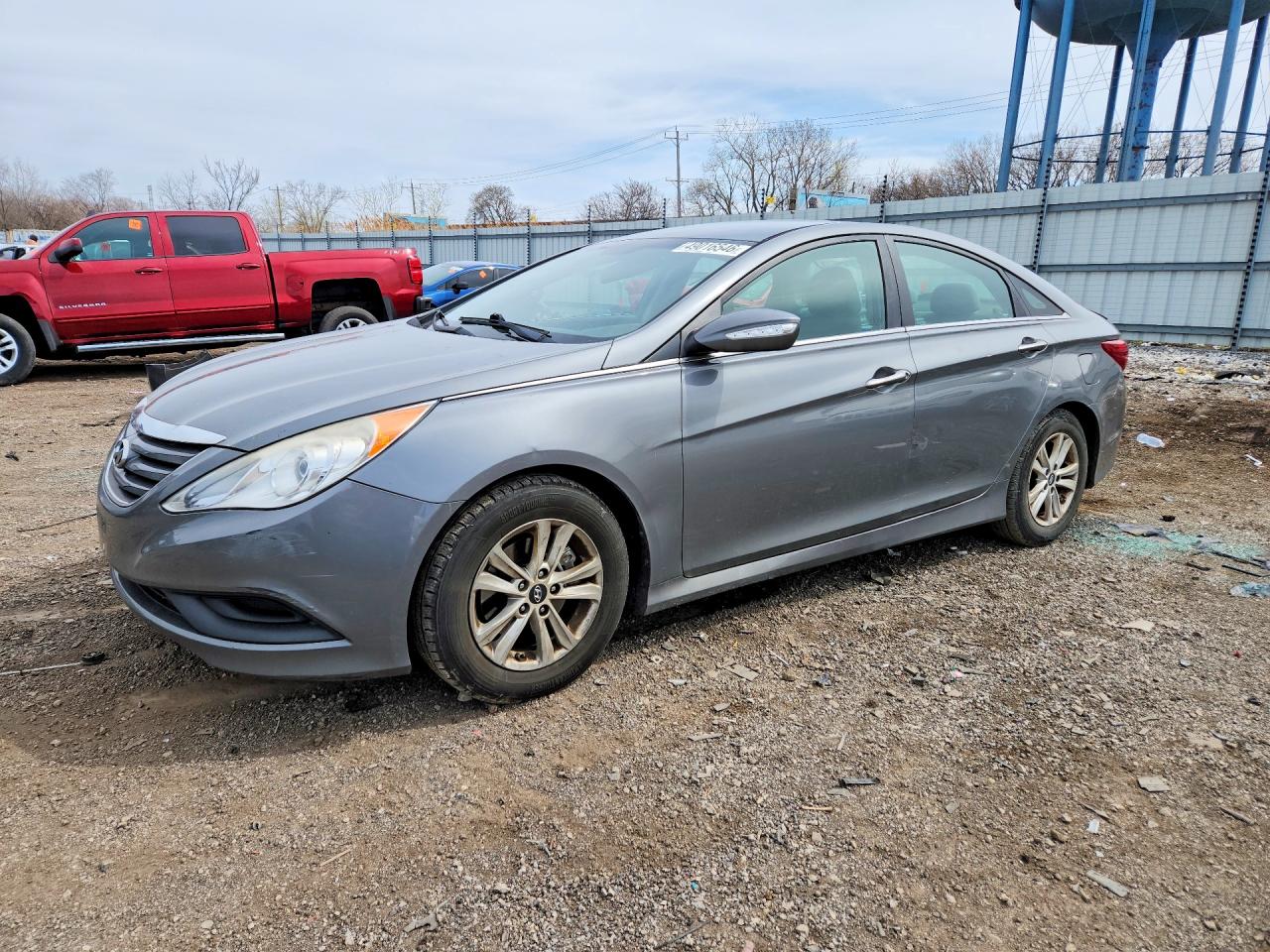 Salvage Hyundai SONATA Image