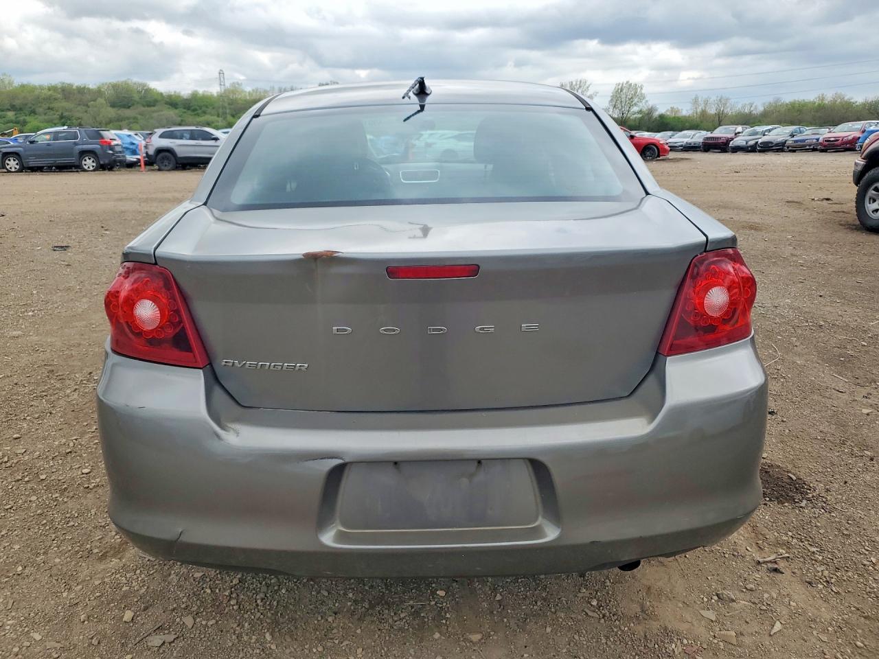 Dodge Avenger Se