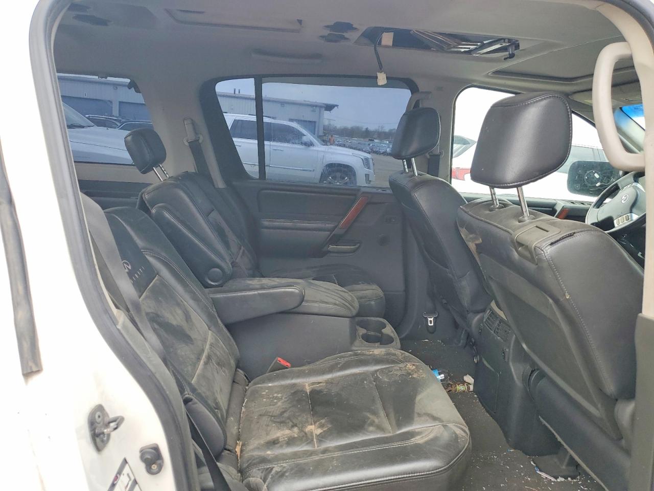 INFINITI Qx Base