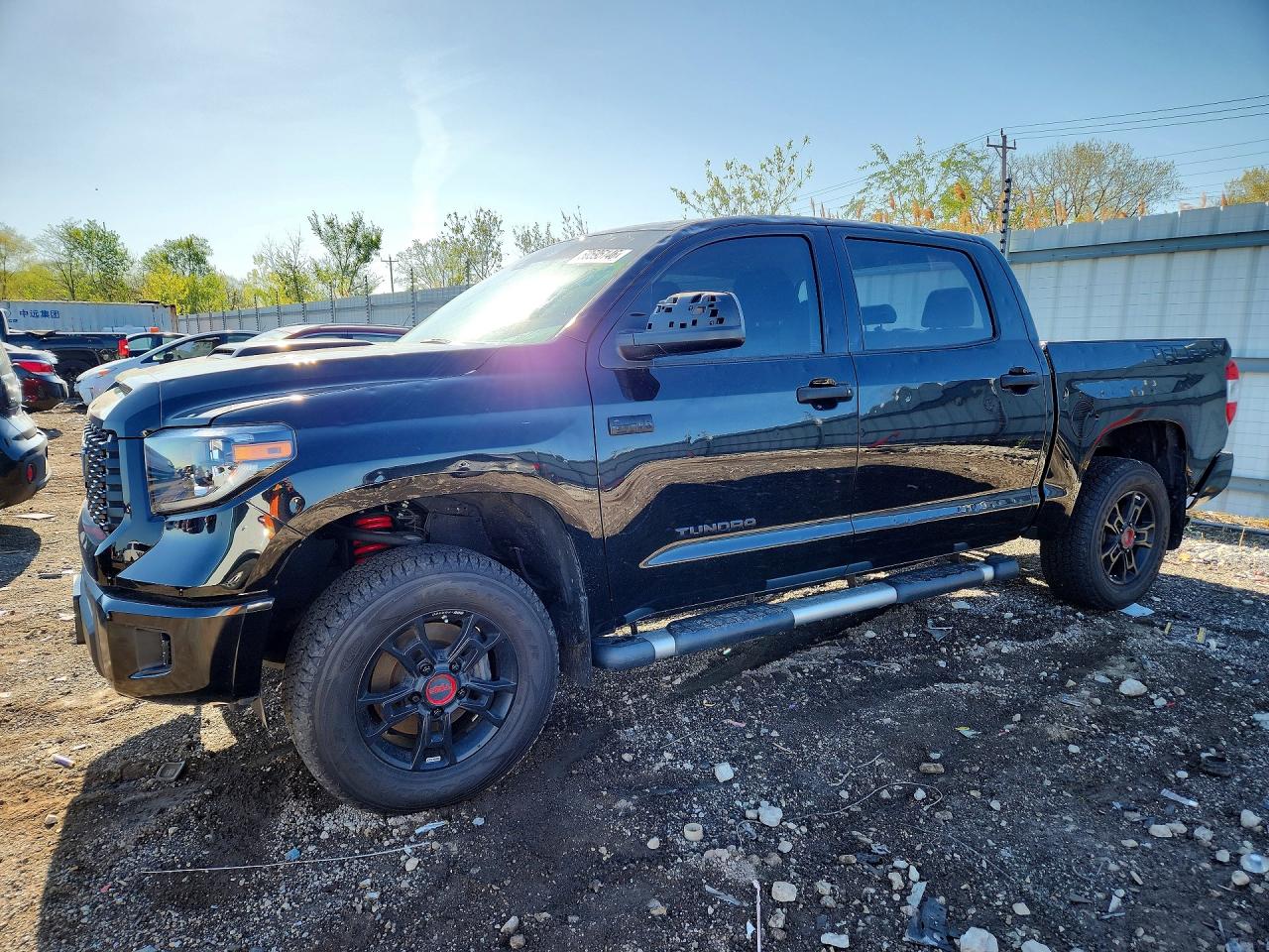 Salvage Toyota Tundra Image