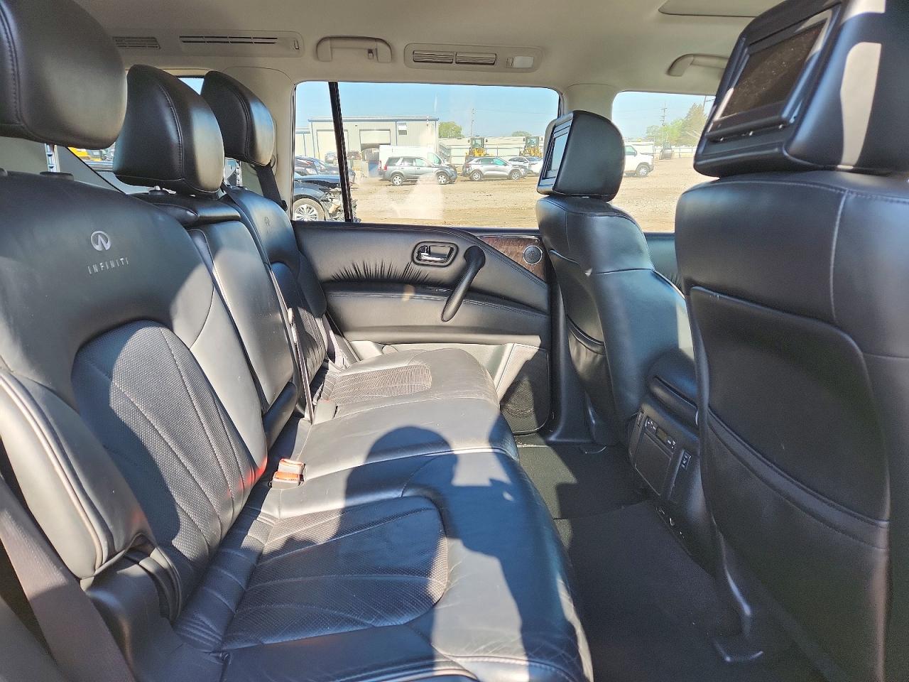 INFINITI Qx Base