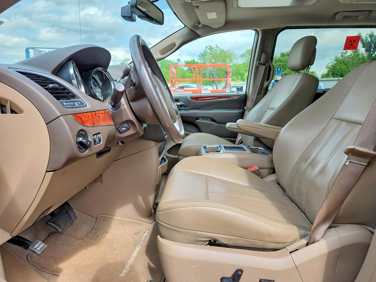 Chrysler Minivan Touring L