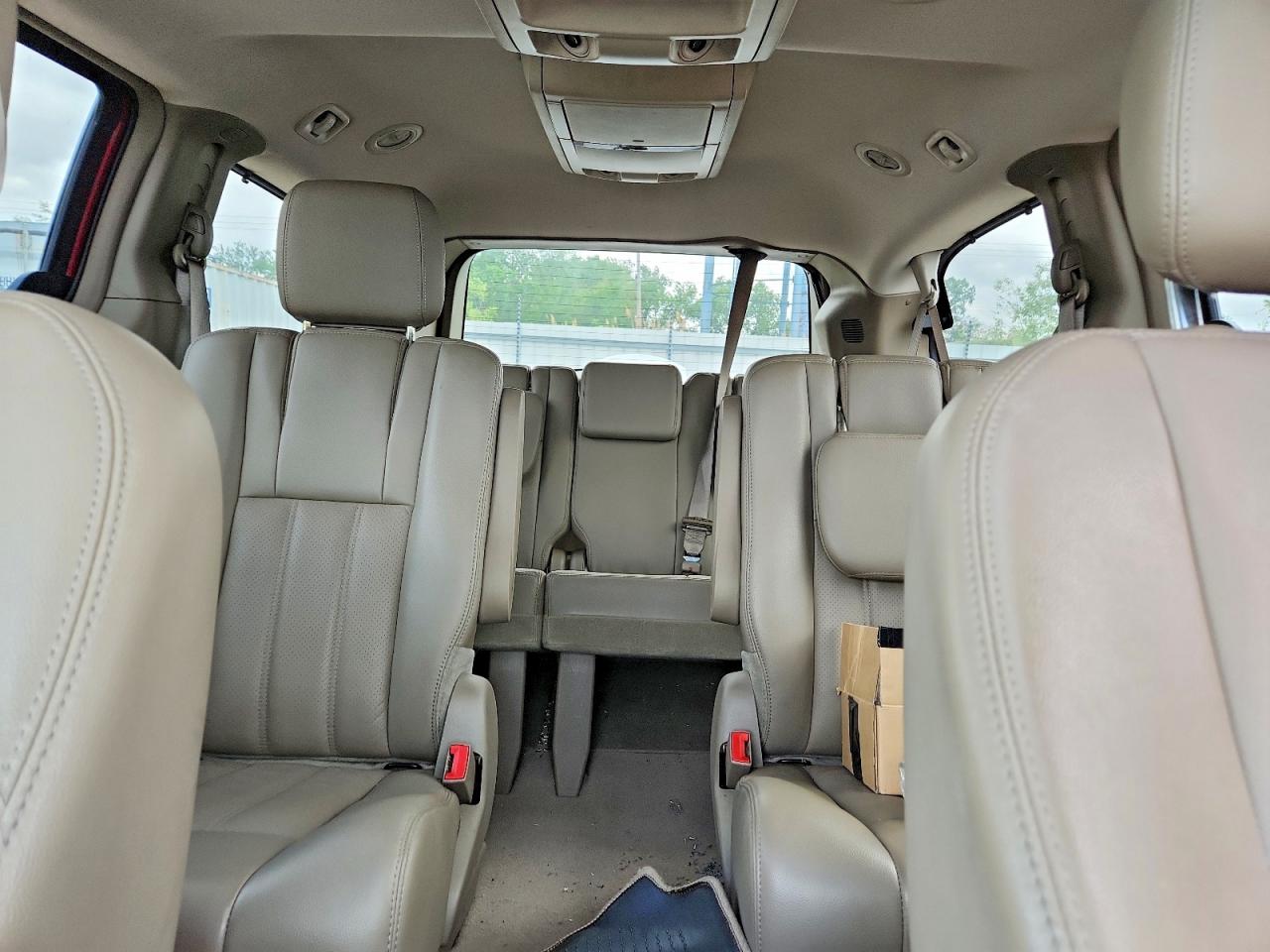 Chrysler Minivan Touring L