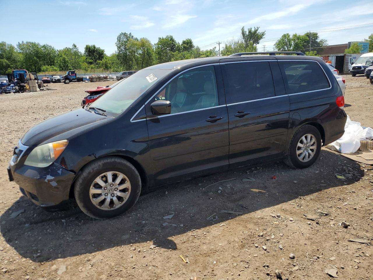 Salvage Honda Odyssey Image