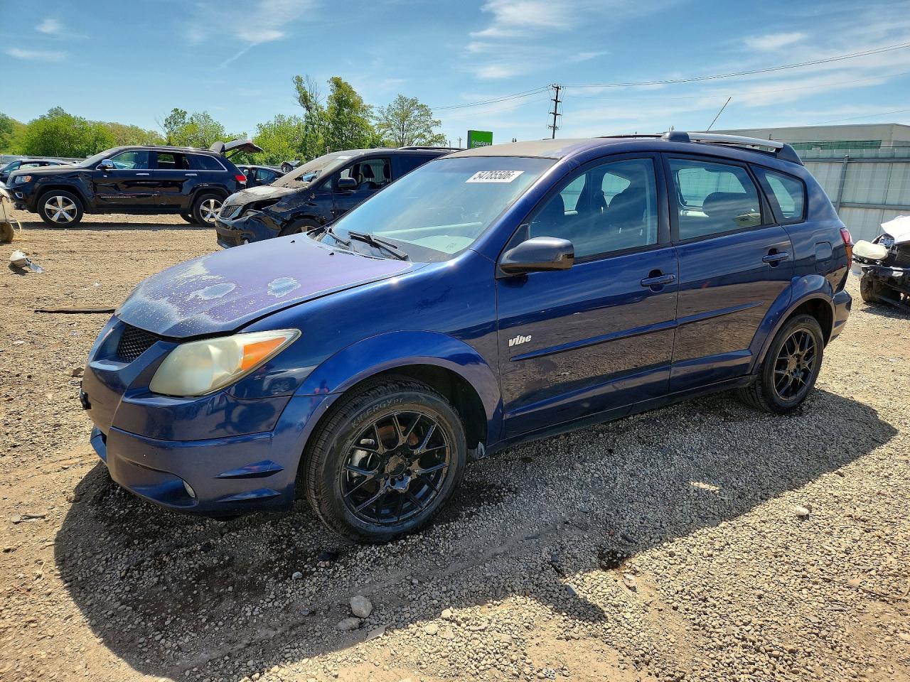 Salvage Pontiac Vibe Image