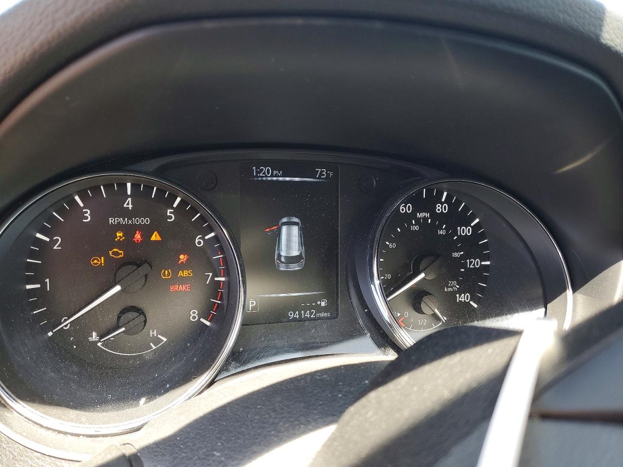 Nissan Rogue S