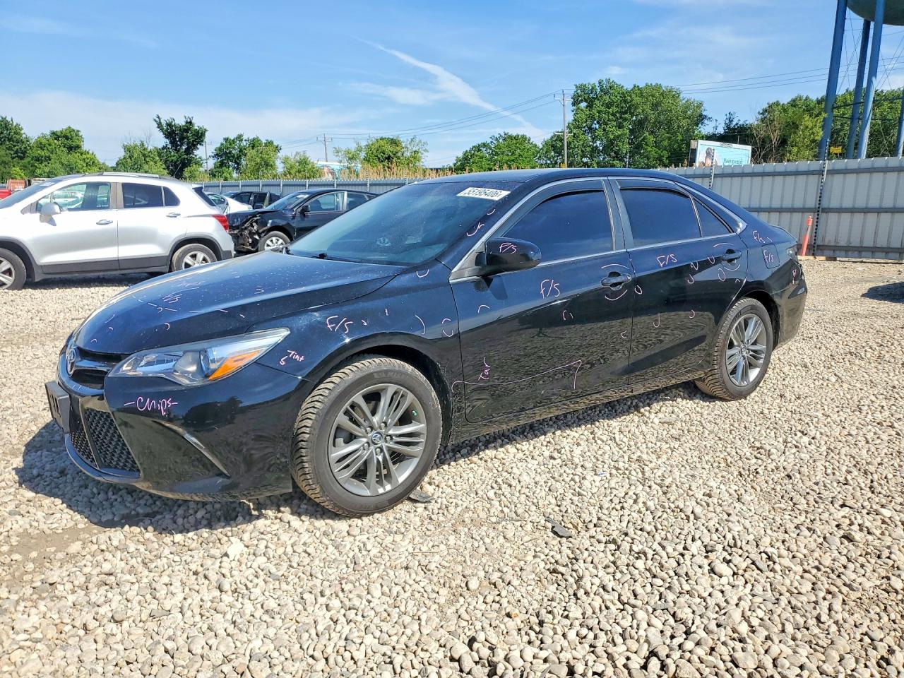Salvage Toyota Camry Image