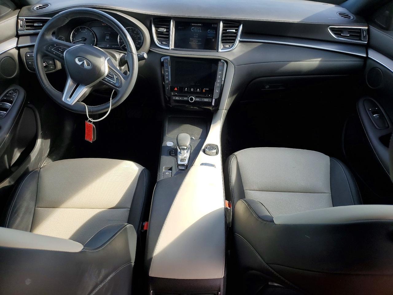 INFINITI Qx Luxe