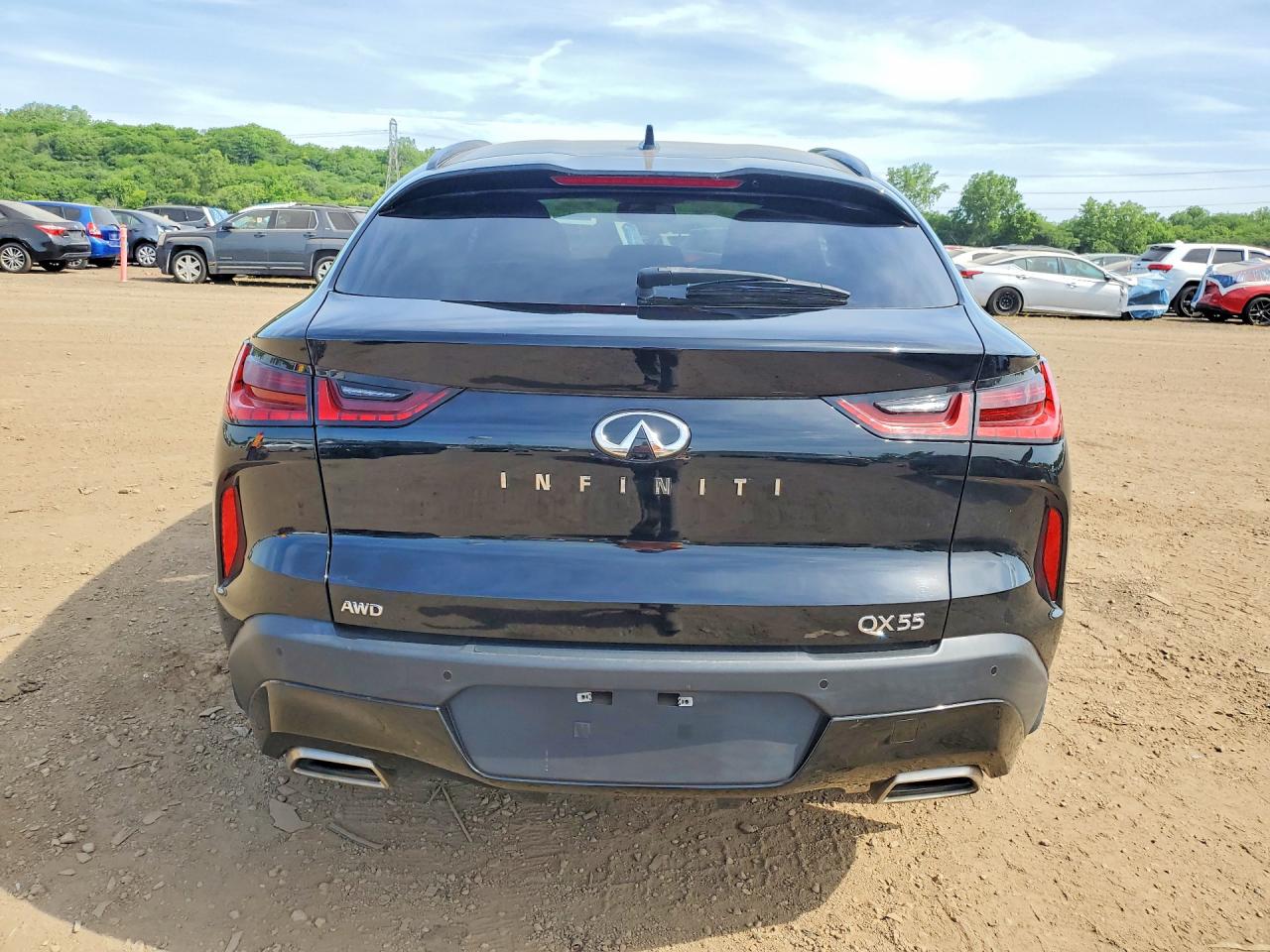 INFINITI Qx Luxe