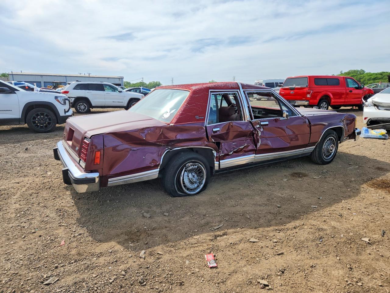 Ford LTD Crown Victoria