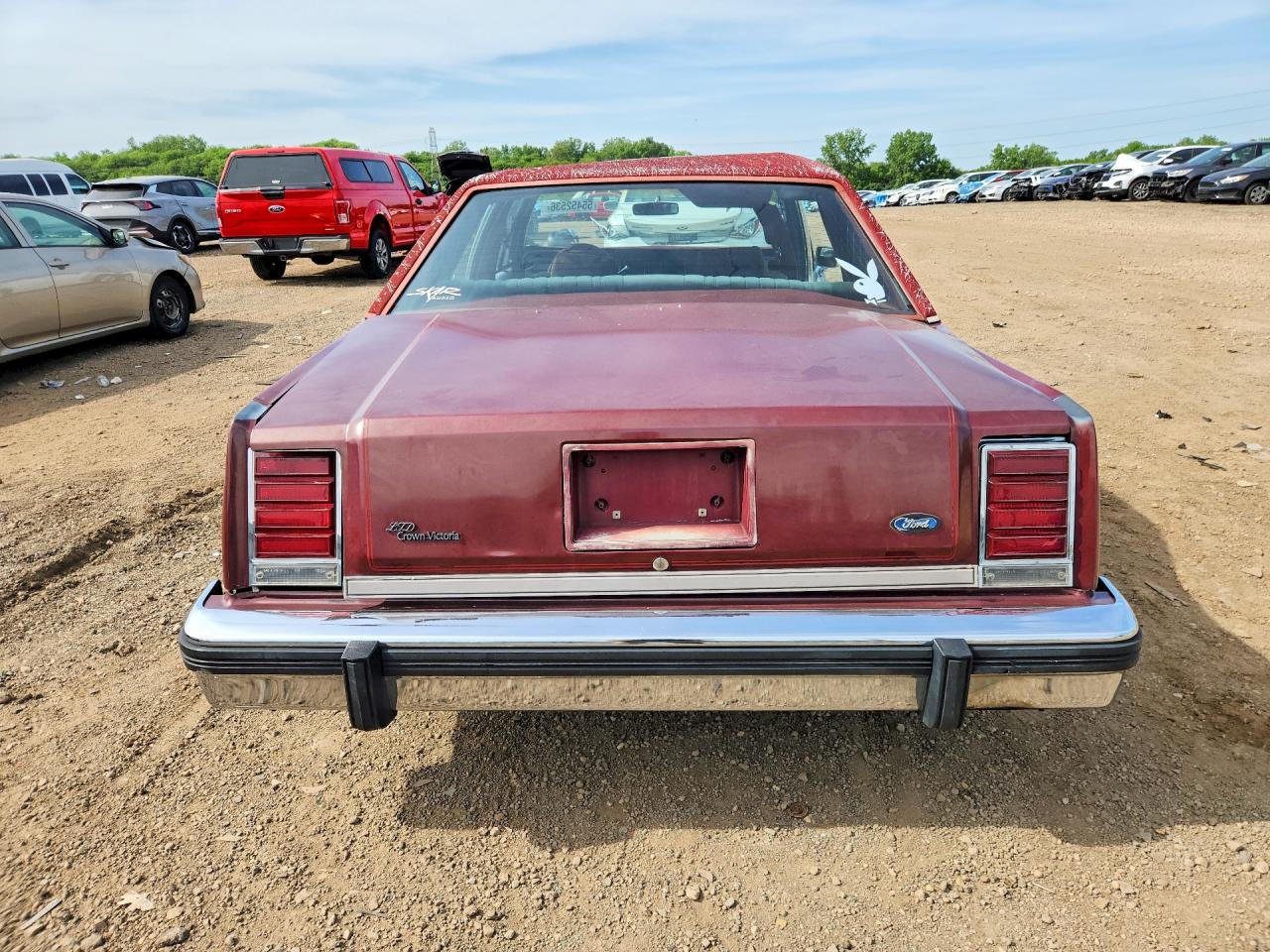 Ford LTD Crown Victoria