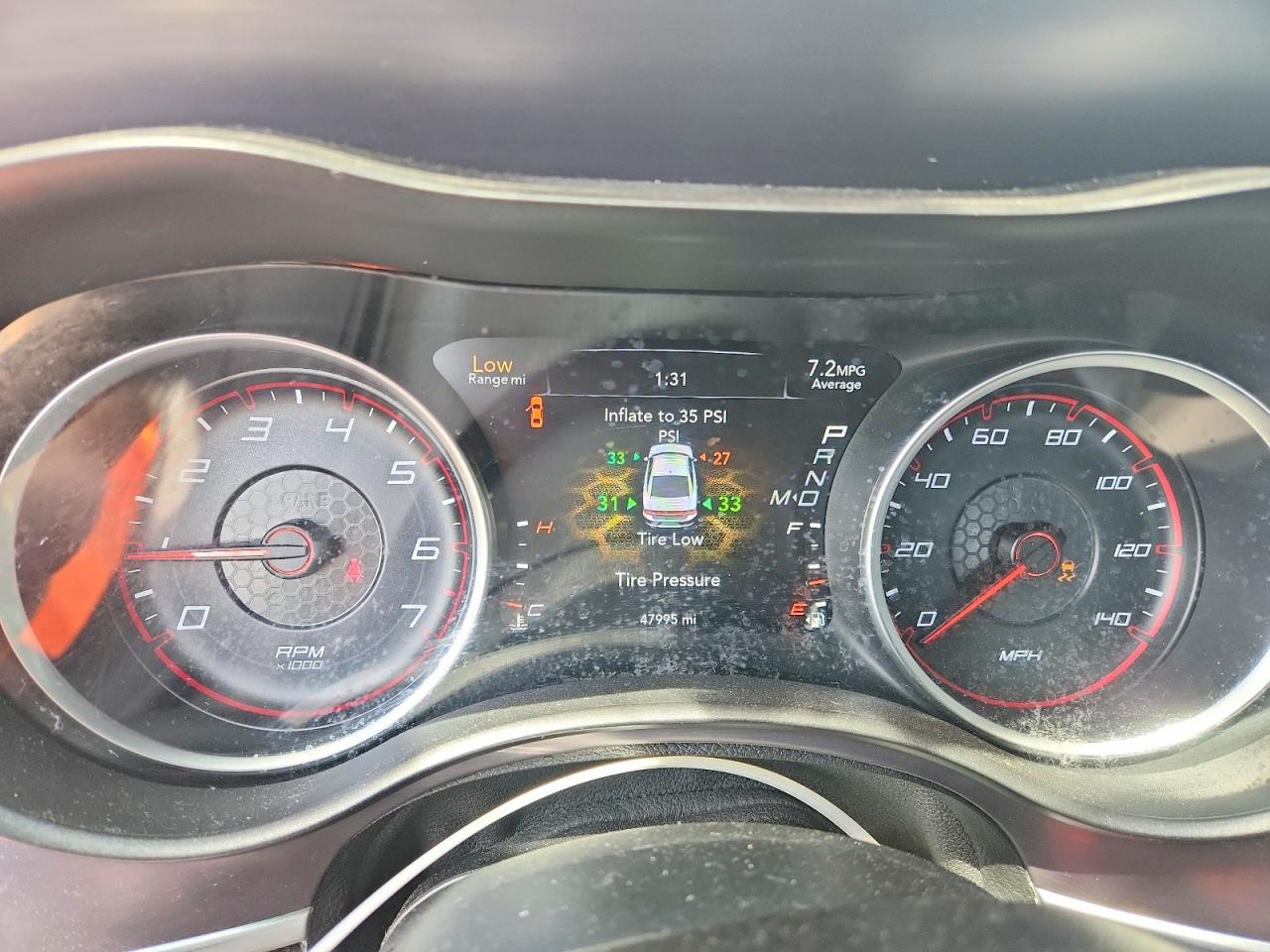 Dodge Charger Se