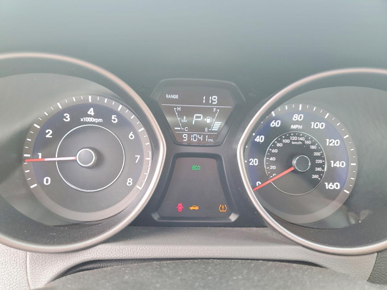 Hyundai ELANTRA Se