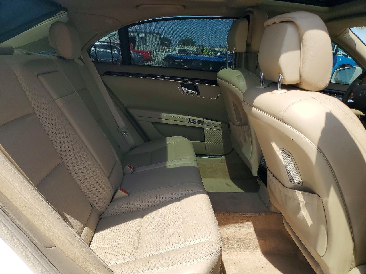 Mercedes-Benz S-Class 550 4matic