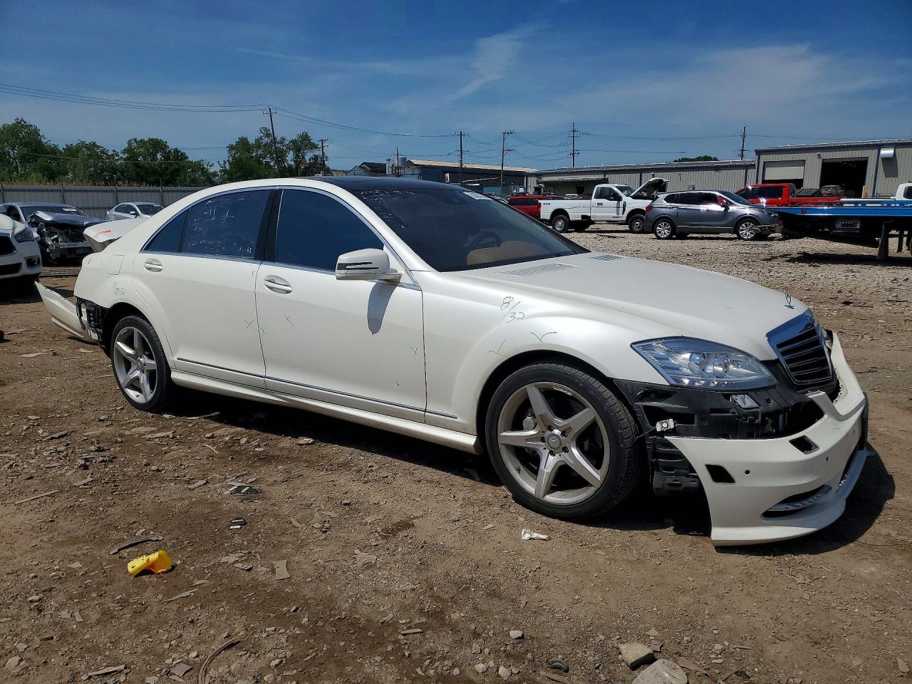 Mercedes-Benz S-Class 550 4matic