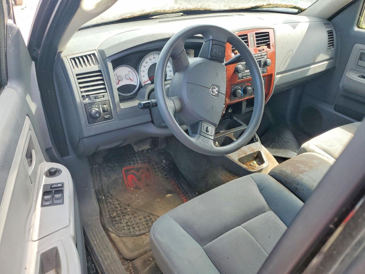 Dodge Dakota Slt