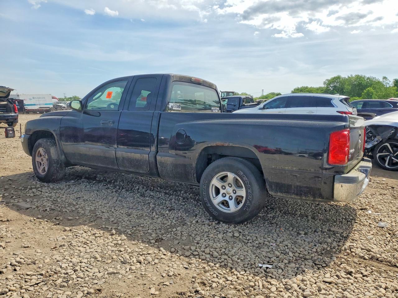 Dodge Dakota Slt