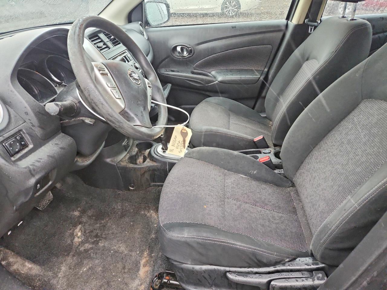 Nissan Versa Sv