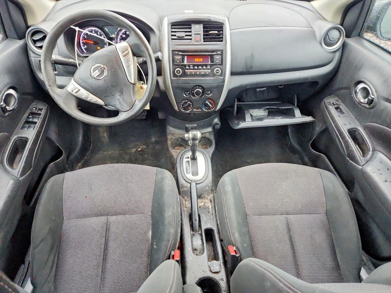 Nissan Versa Sv