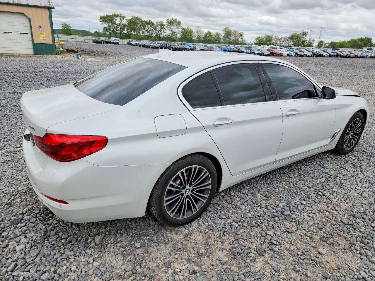 BMW 5 Series Xi