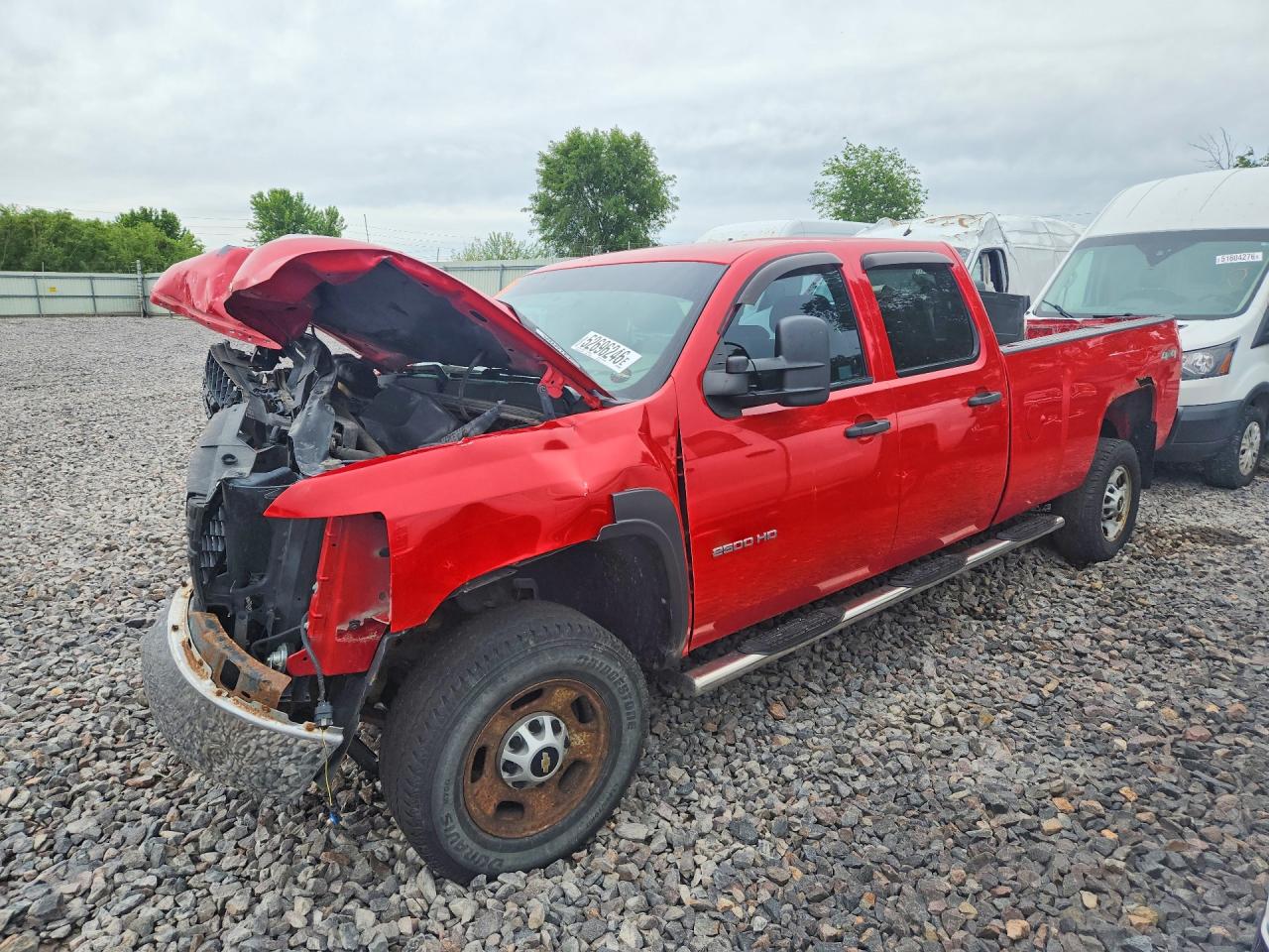 Salvage Chevrolet Silverado Image