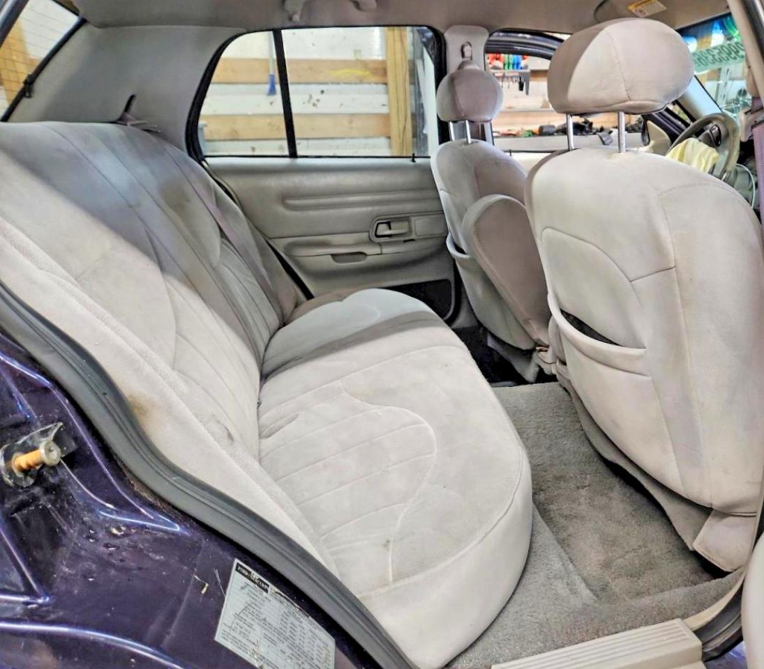 Ford Crown Vic